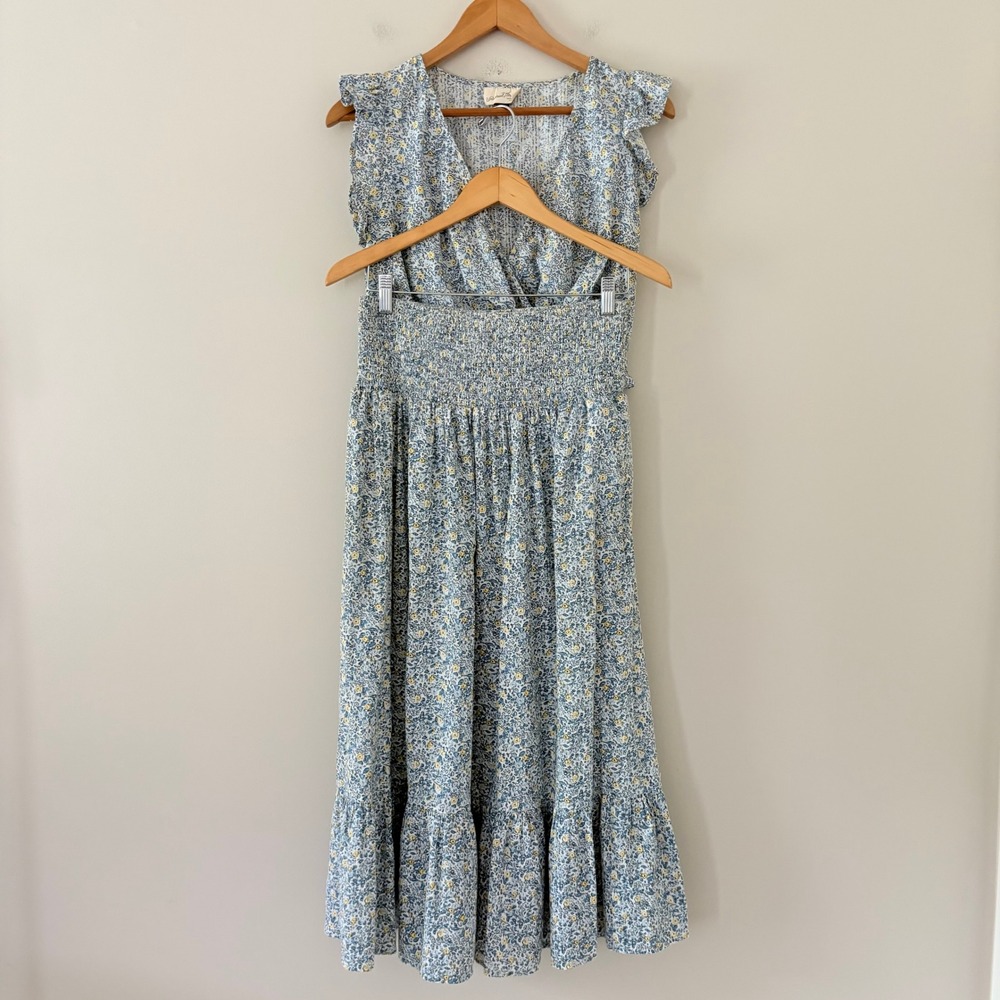 Universal Thread 2 Piece Set M Blue Floral Crop Wrap Top Smocked Midi Skirt Boho